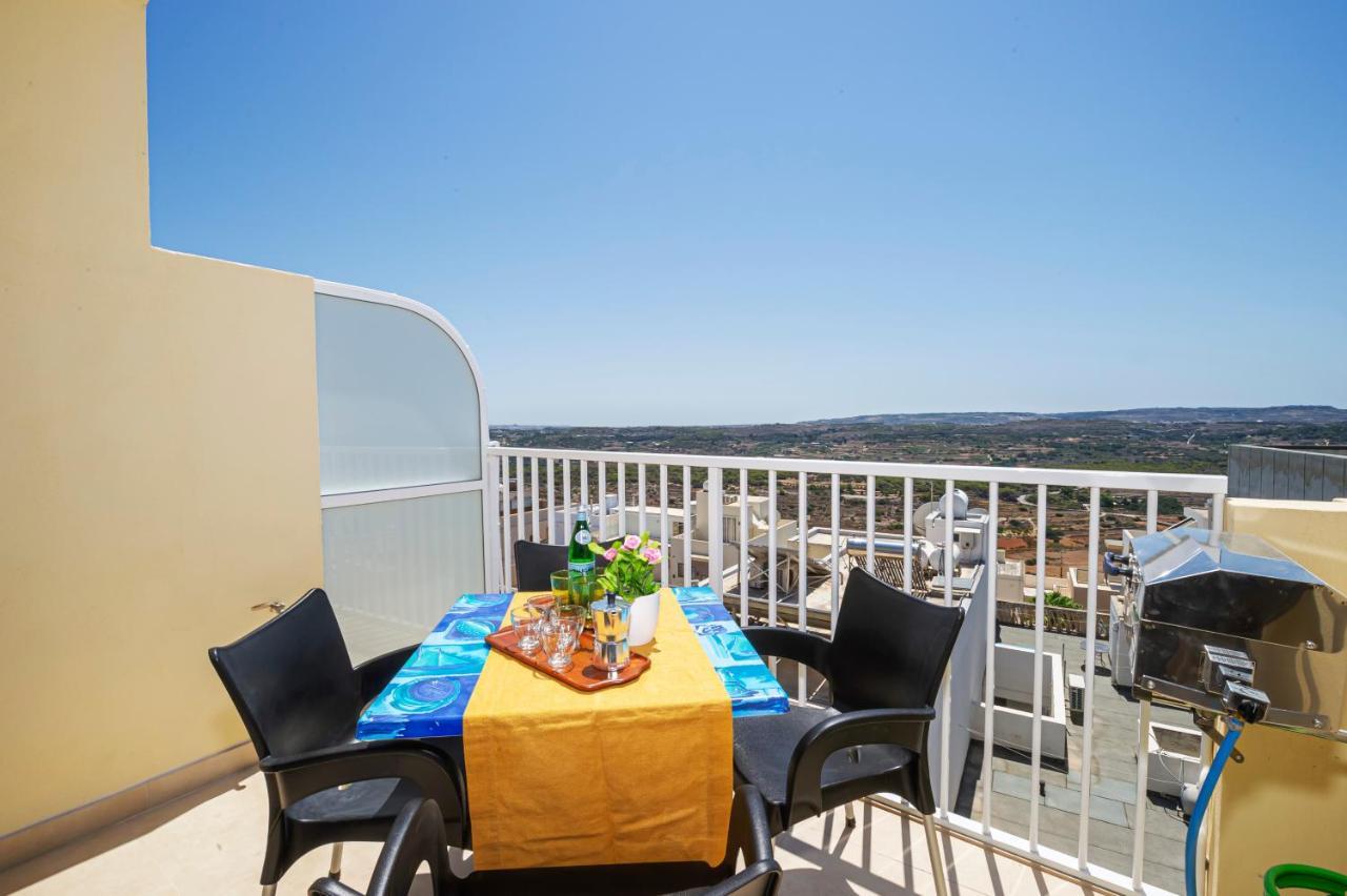 Summer Breeze Apartment With Panoramic Terrace - By Getawaysmalta Mellieħa Εξωτερικό φωτογραφία