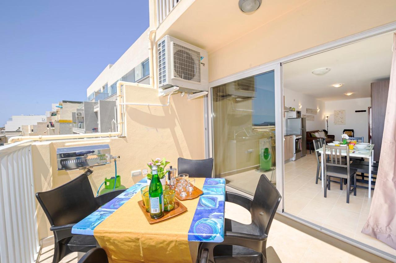 Summer Breeze Apartment With Panoramic Terrace - By Getawaysmalta Mellieħa Εξωτερικό φωτογραφία