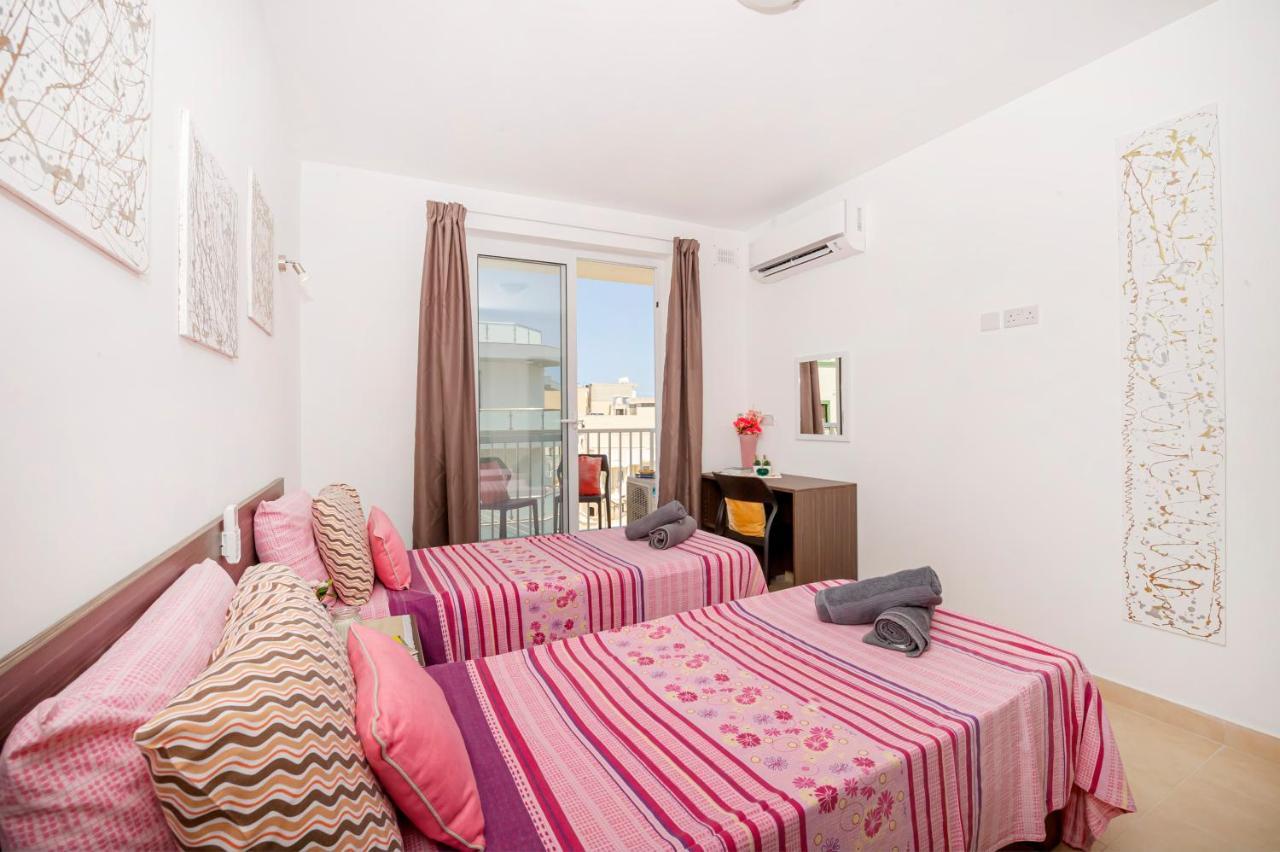 Summer Breeze Apartment With Panoramic Terrace - By Getawaysmalta Mellieħa Εξωτερικό φωτογραφία