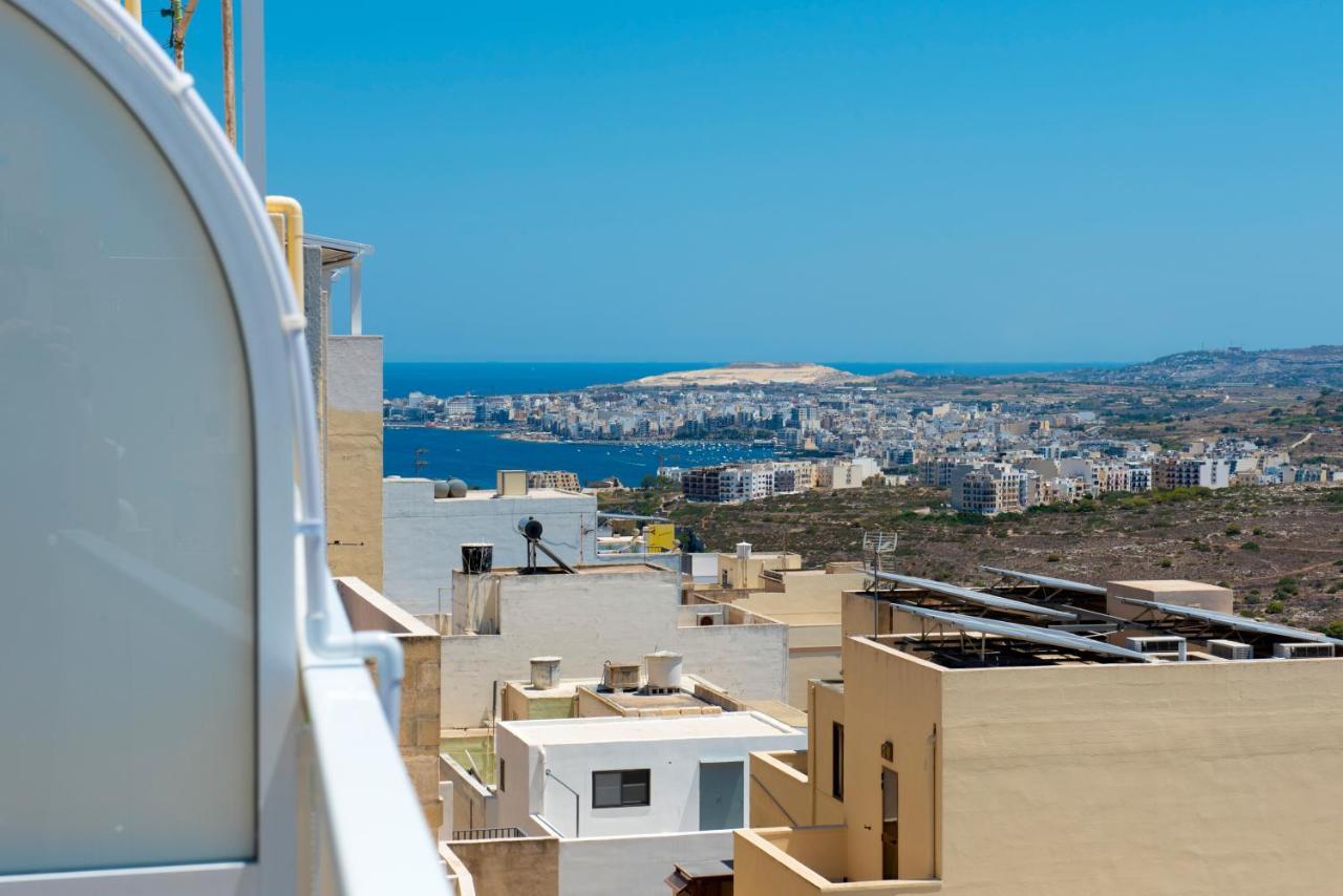 Summer Breeze Apartment With Panoramic Terrace - By Getawaysmalta Mellieħa Εξωτερικό φωτογραφία