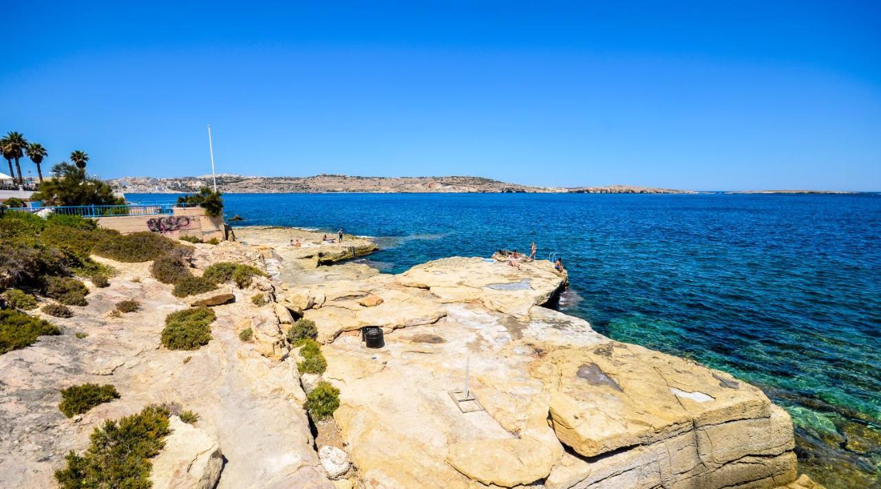 Summer Breeze Apartment With Panoramic Terrace - By Getawaysmalta Mellieħa Εξωτερικό φωτογραφία